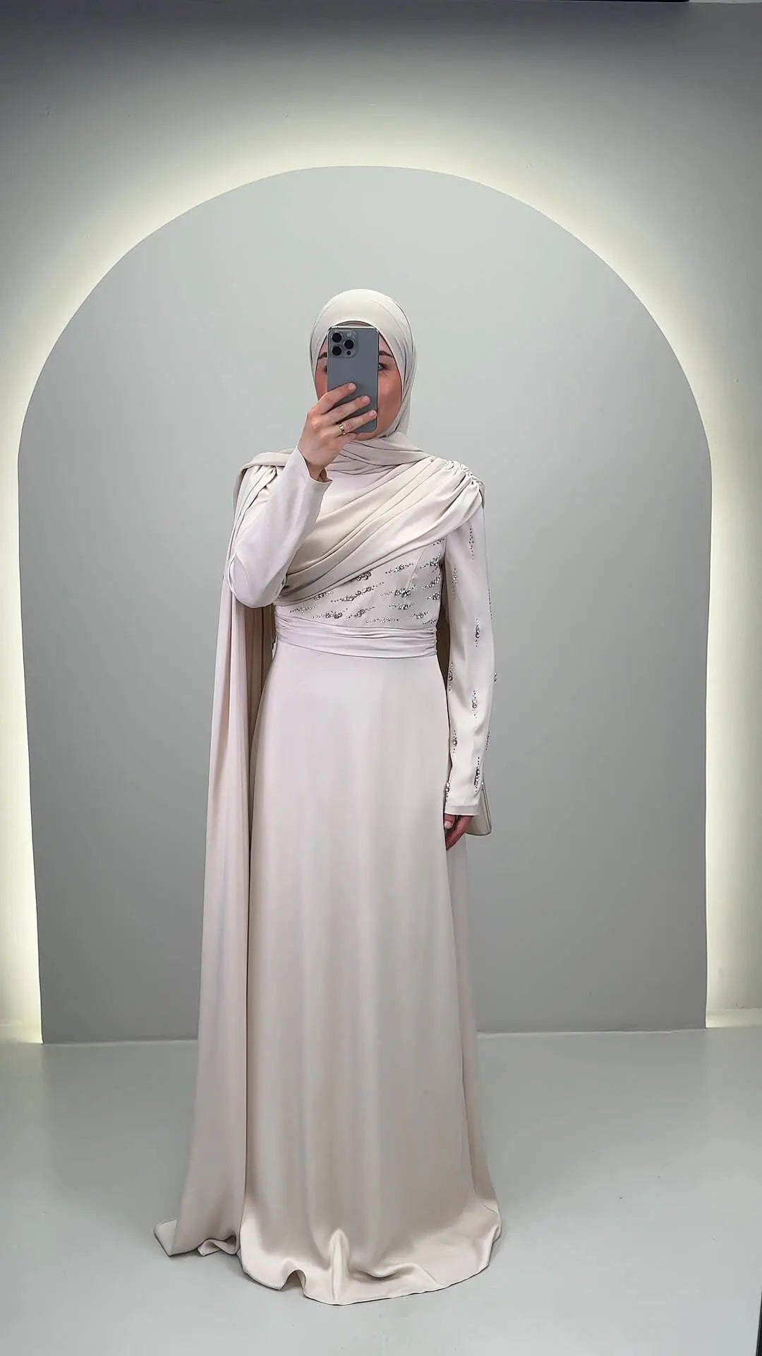 Monan Evening dress