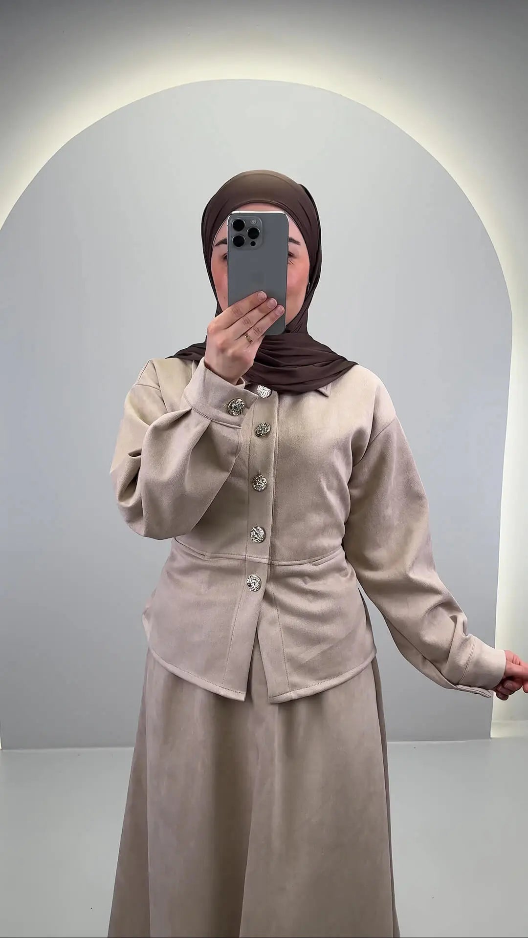 Ariya Zweiteiler Beige