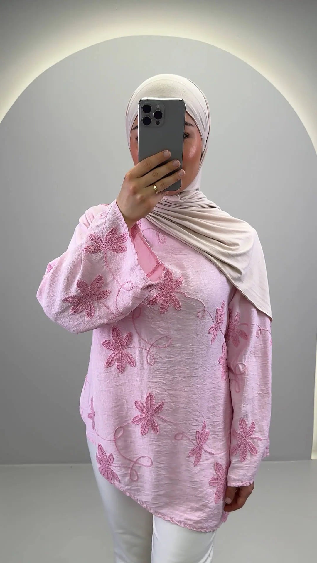 Inaya Top