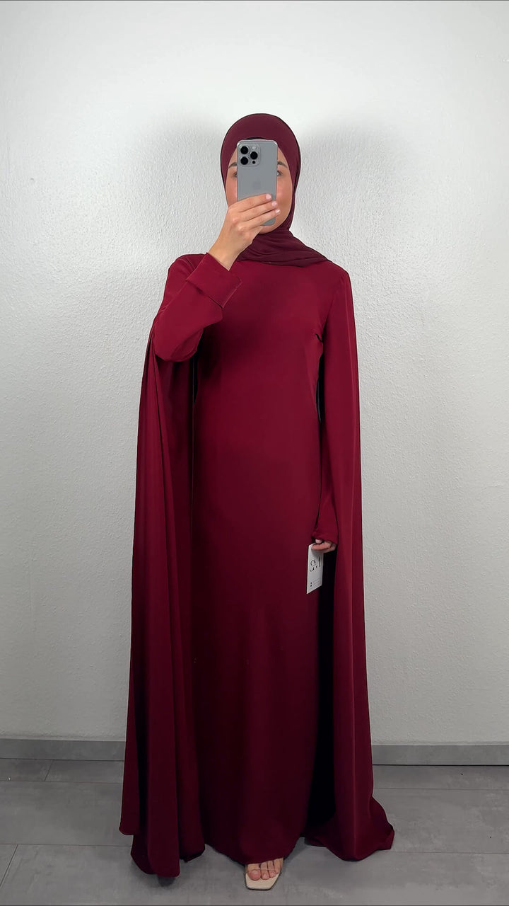 Mirias Abendkleid Bordo